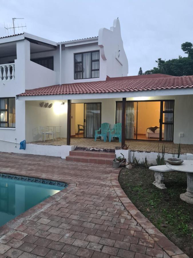 Indaba Manor Hotel Port Edward Bagian luar foto
