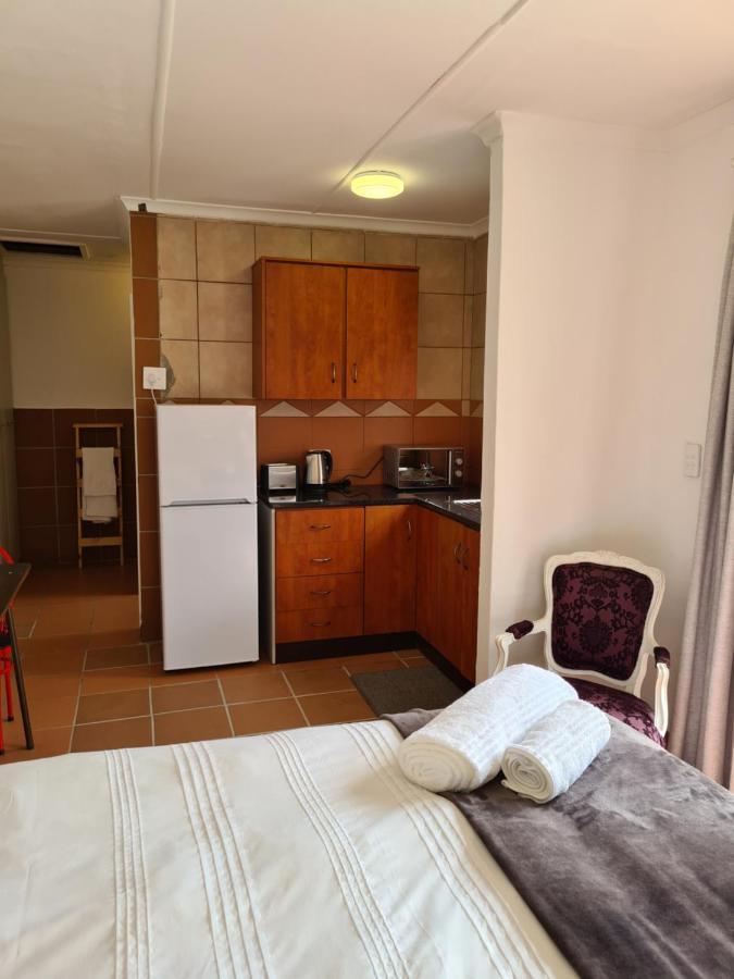 Indaba Manor Hotel Port Edward Bagian luar foto